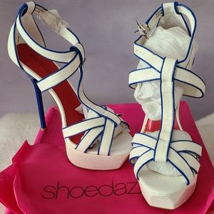White and Blue Heel, Size 9.5